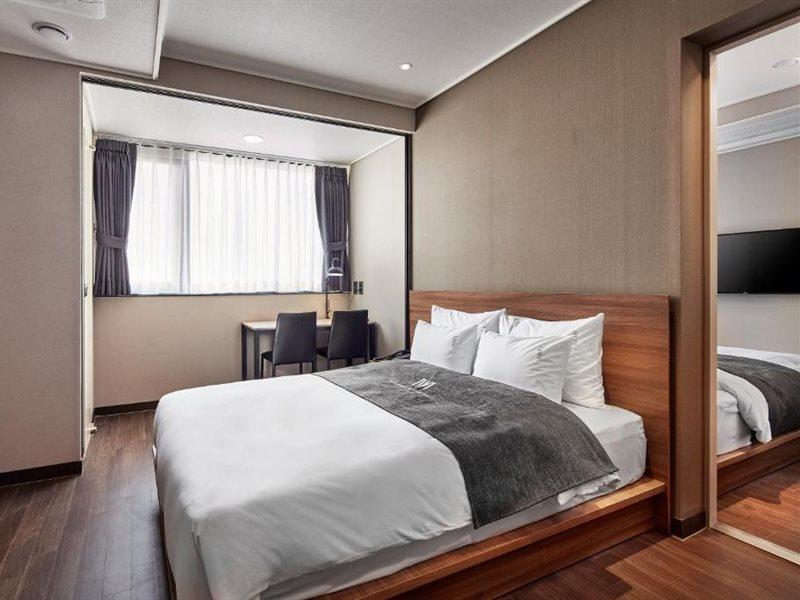 Western Bay Marina Hotel Phjongthek Kültér fotó