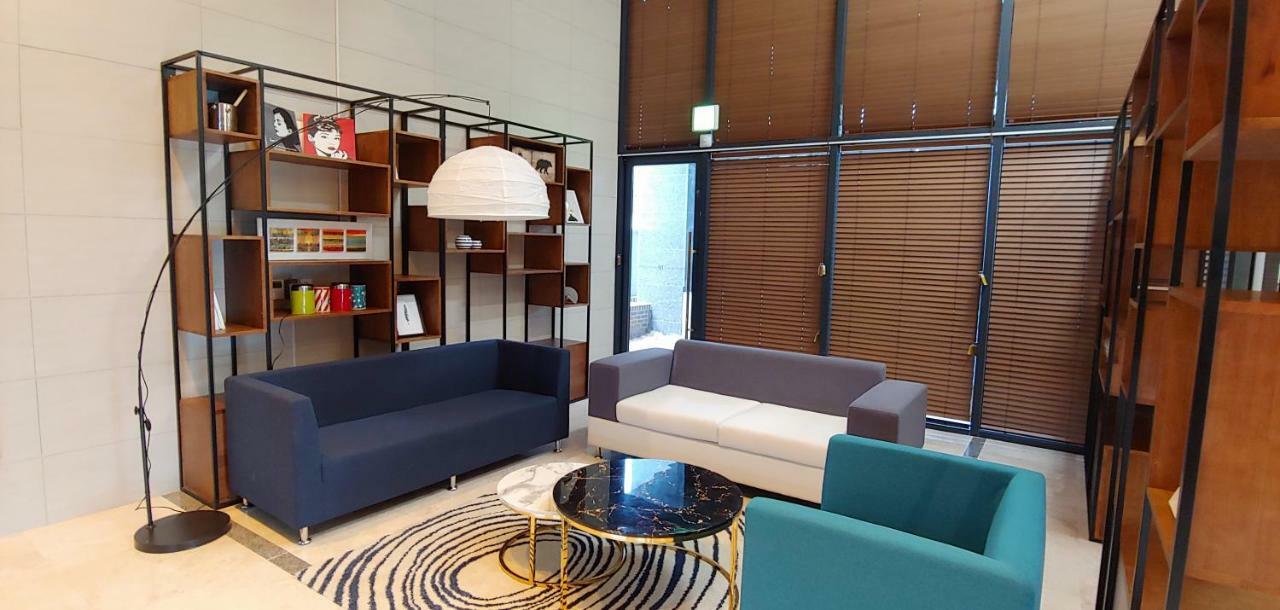 Western Bay Marina Hotel Phjongthek Kültér fotó