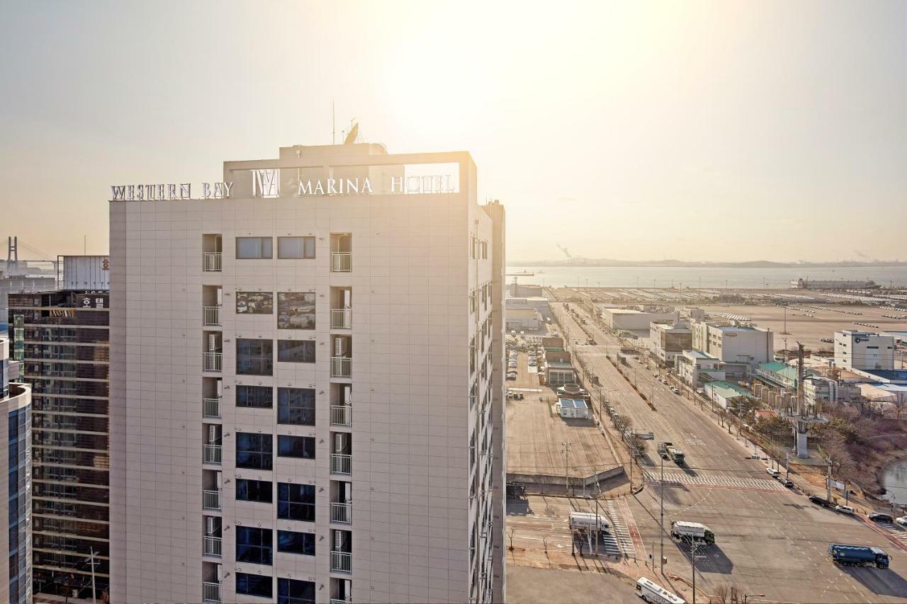 Western Bay Marina Hotel Phjongthek Kültér fotó